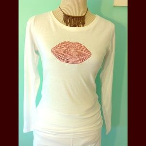 Dali White T-shirt with Red Shinny Lips
